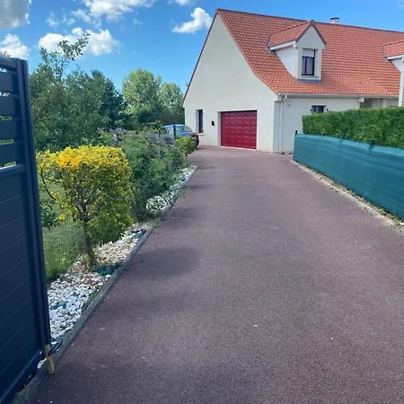 Bed and Breakfast Aux Charmes 1 *